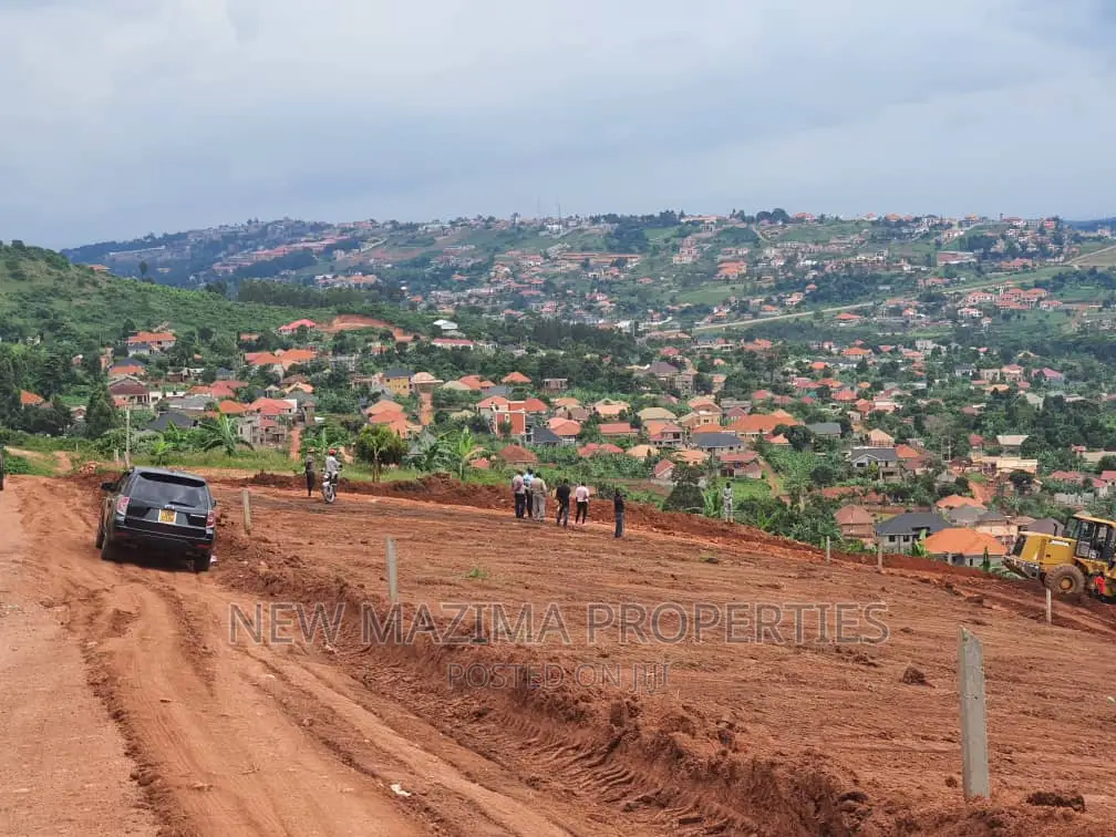 New Estate Heart of Kitende Ntebe Rd With Redy Private Title