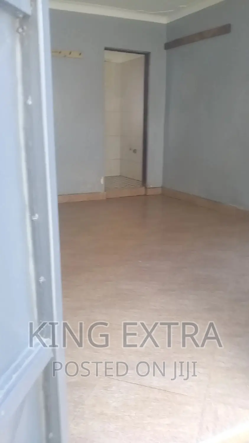 Furnished 1bdrm House in Nkote Estate, Central Division for rent
