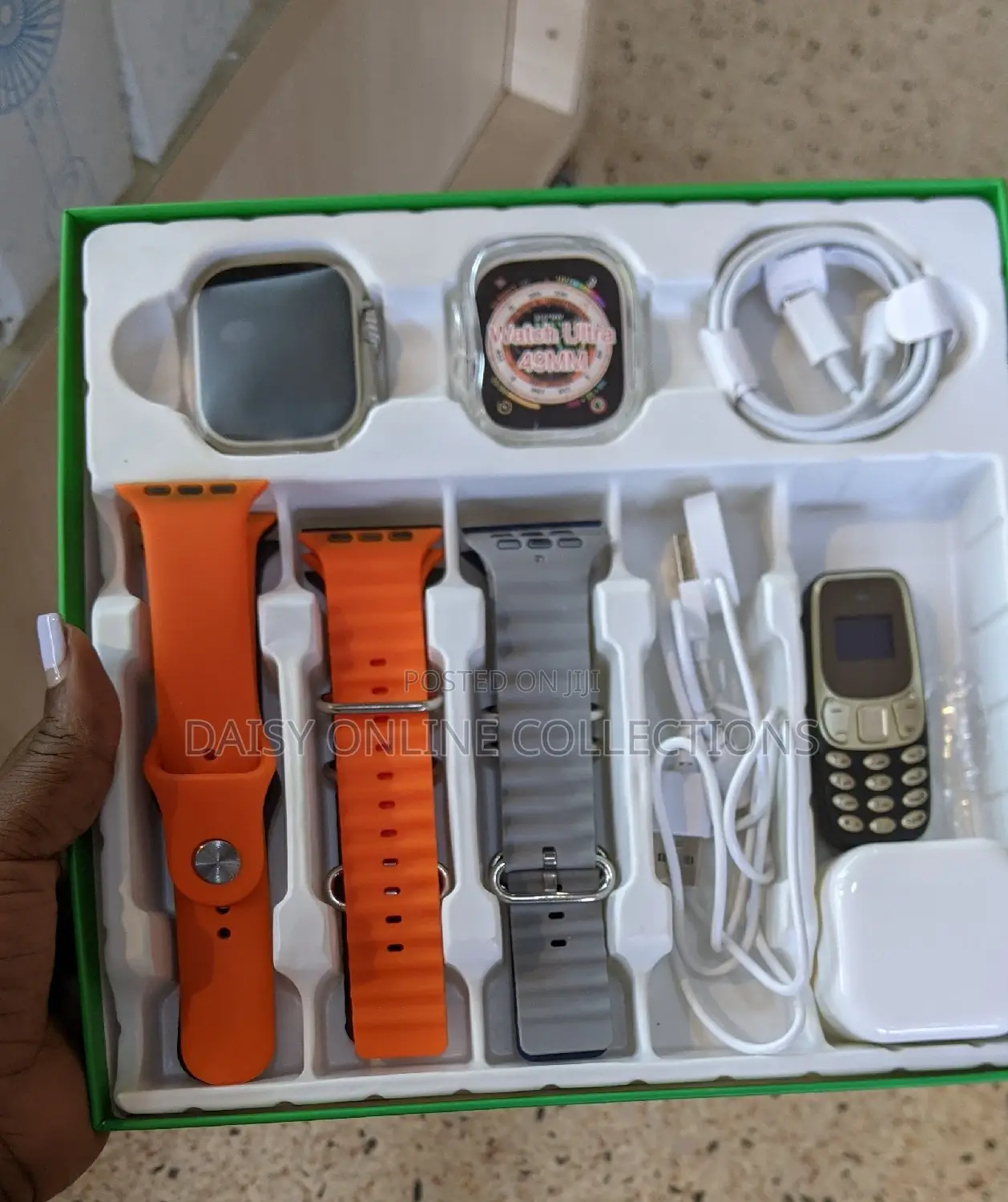 Smart Watch Ultra With a Mini Phone