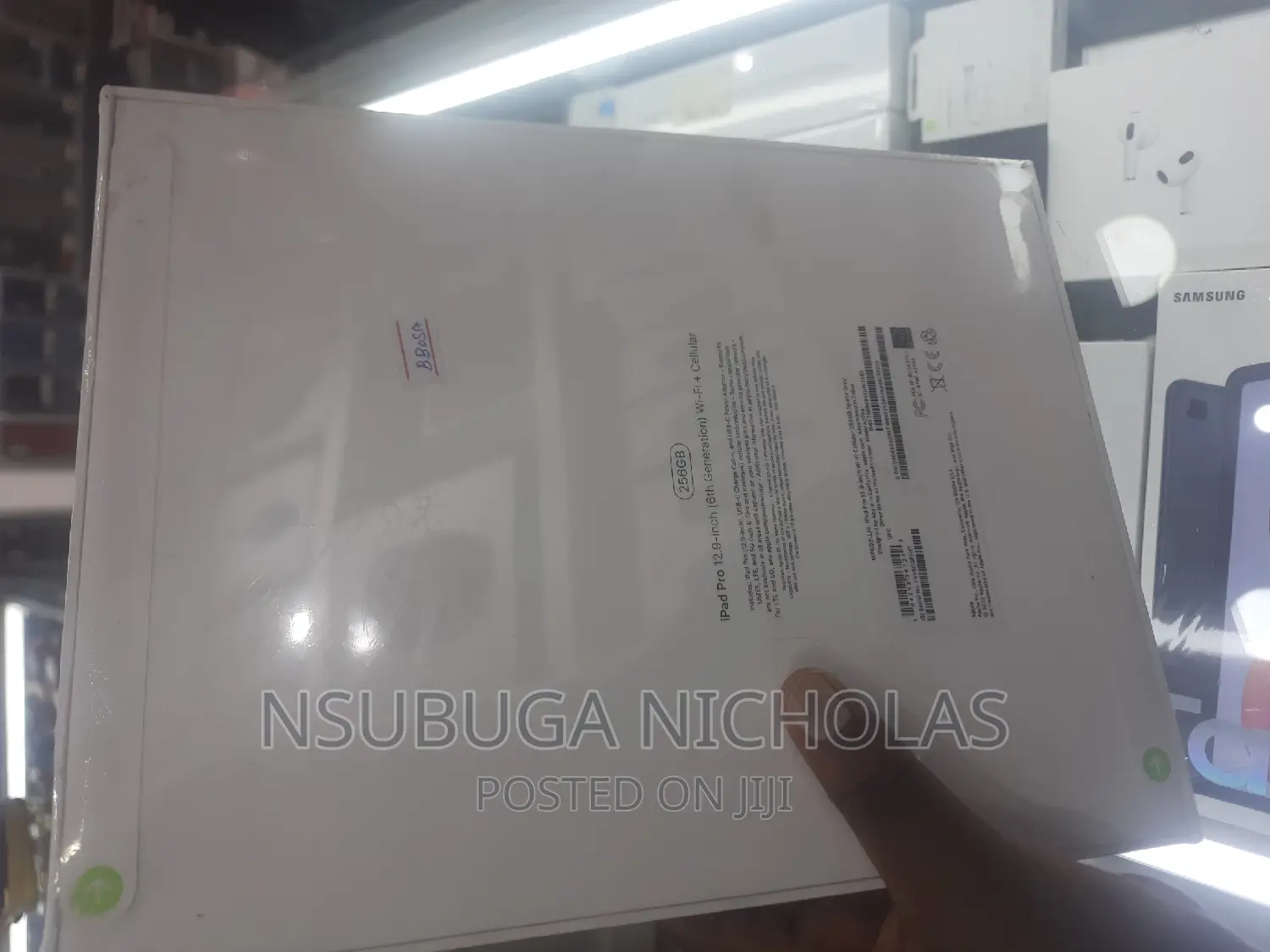 New Apple iPad Pro 12.9 (2022) 256 GB Black
