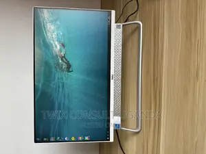Desktop Computer Dell Inspiron 24 5000 8GB Intel Core I5 HDD+SSD 1T