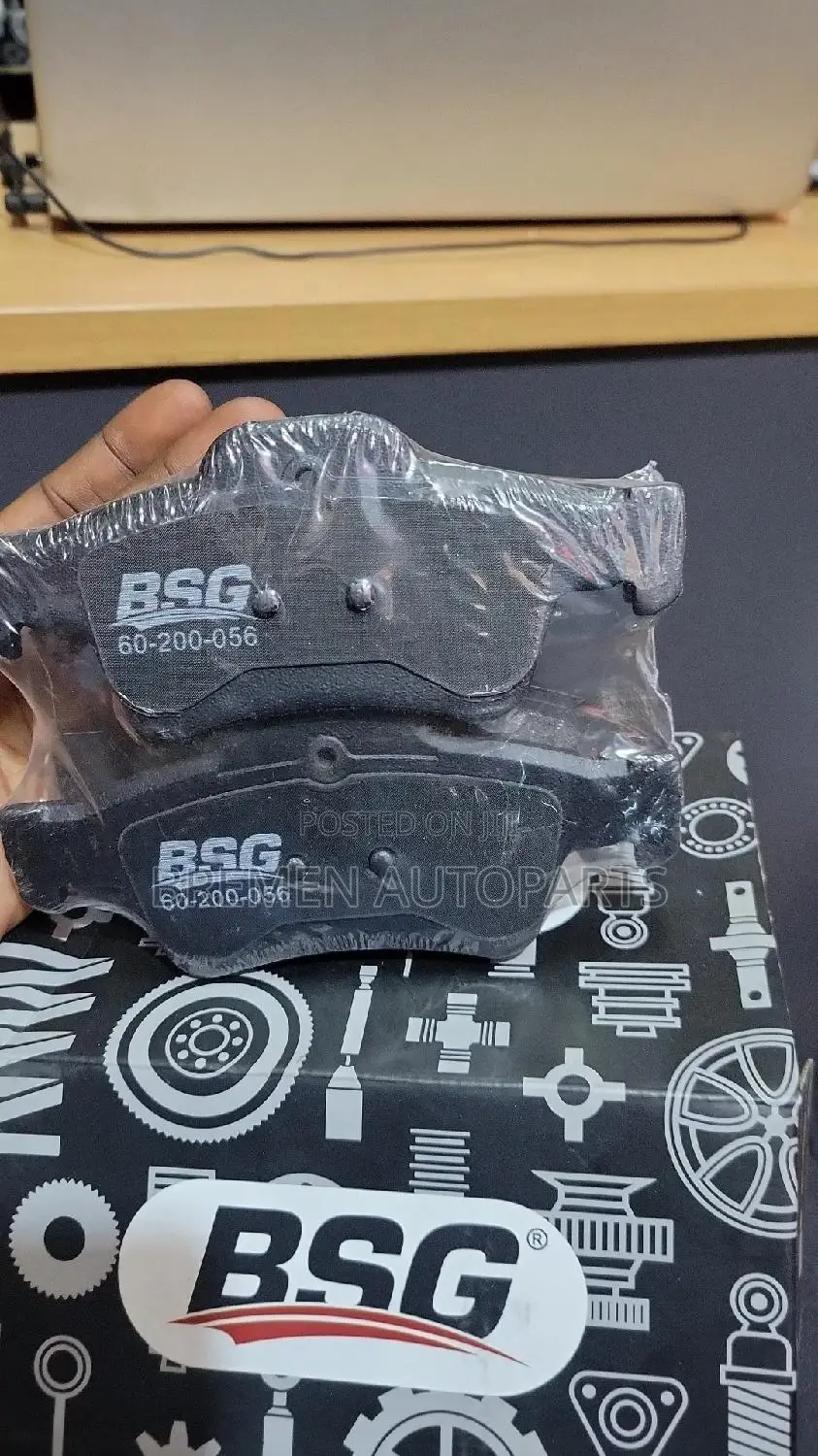 Rear Brake Pads MERCEDES-BENZ W211 , W164