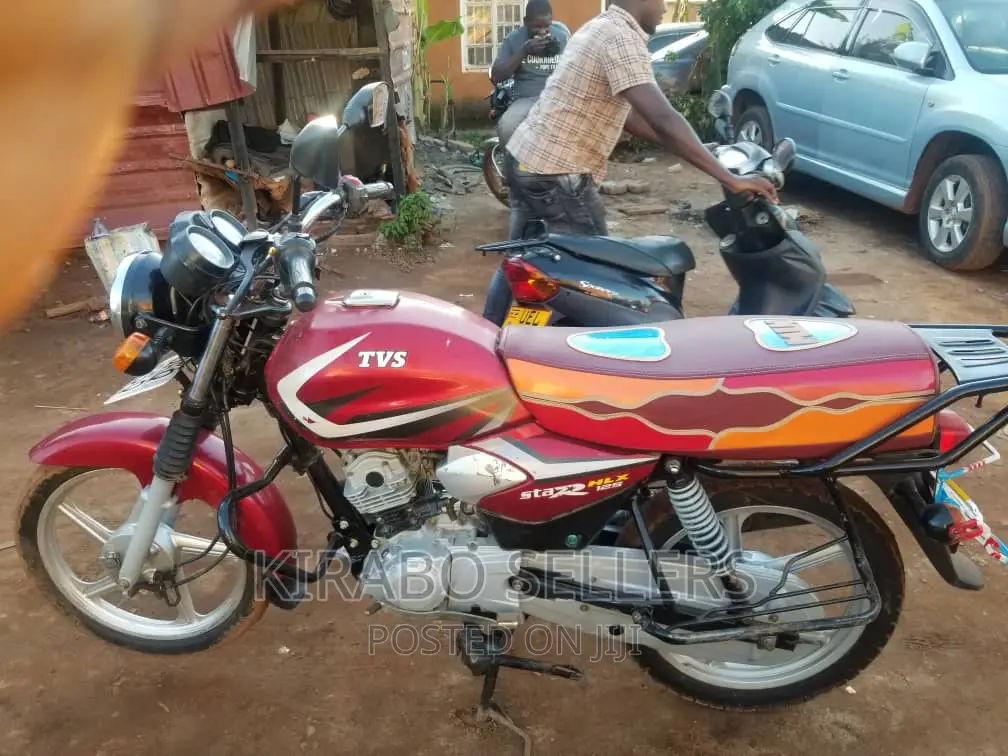 New TVS Apache 160 4V 2023 Red