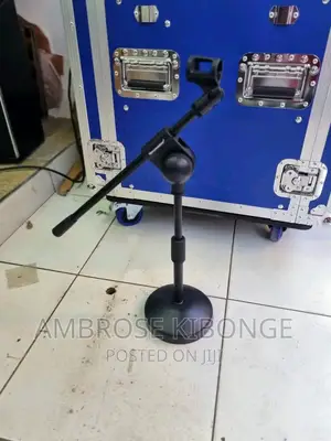 Radio/Studio Portable Metalic Bottom Desk Microphone Stand.