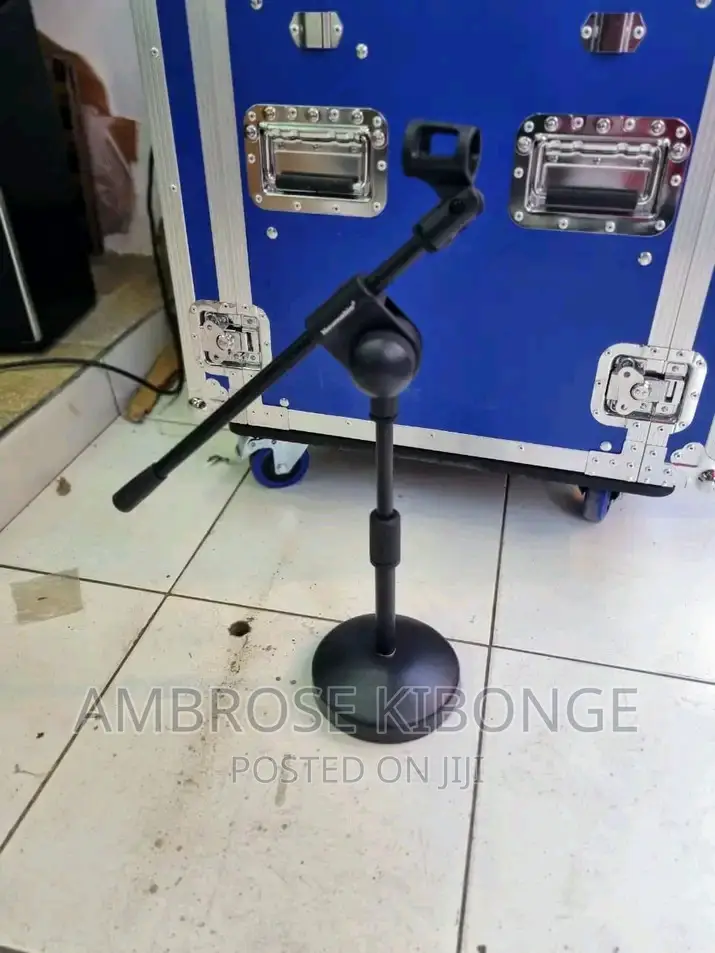 Radio/Studio Portable Metalic Bottom Desk Microphone Stand.