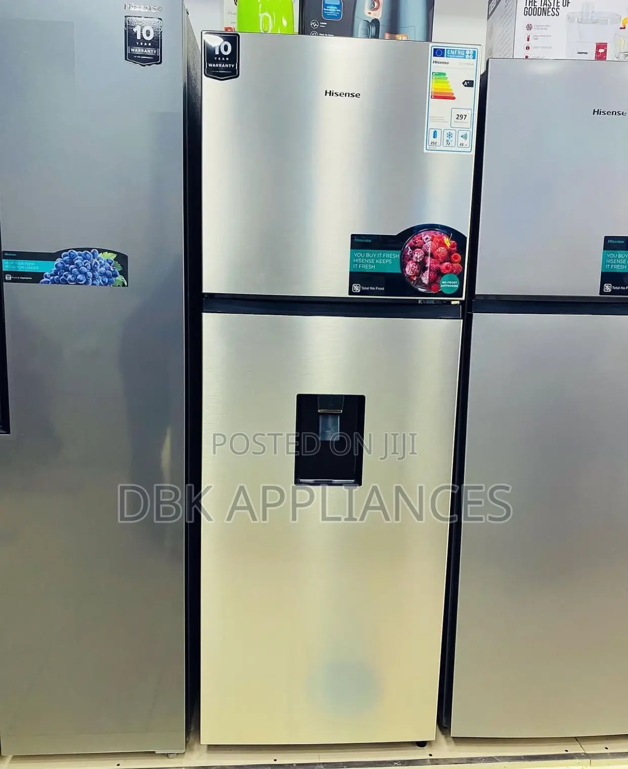 Hisense 599L Fridge Frost Free With Dispenser