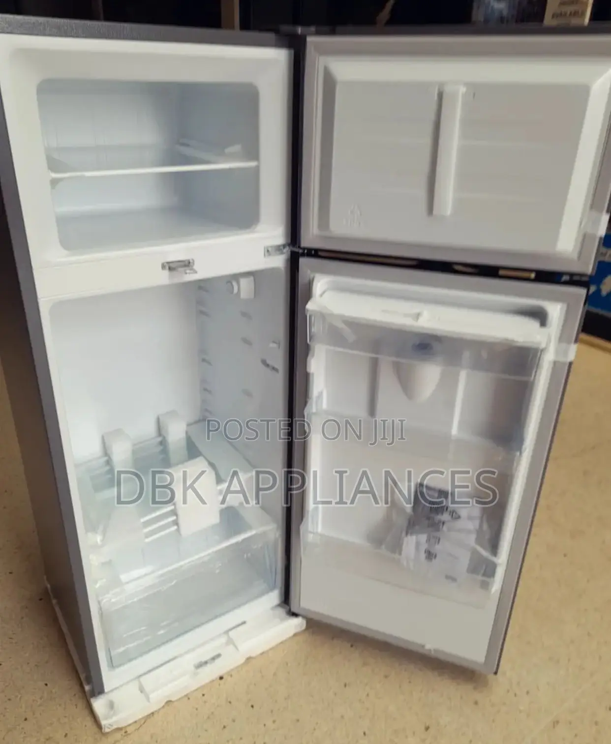Hisense 270l Double Door Fridge Wiz Dispenser 3yr Warranty