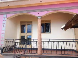 2bdrm Bungalow in Salaama Munyonyo, Central Division for sale
