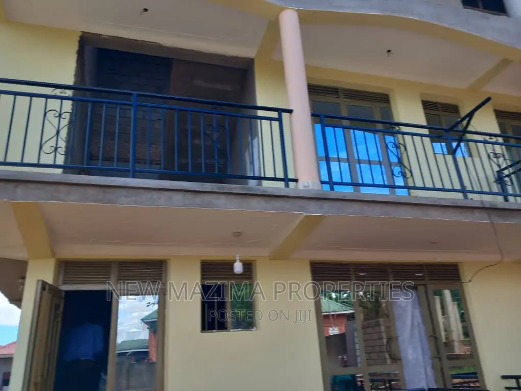 2bdrm Block of Flats in Salaama Munyonyo Rd, Central Division for rent
