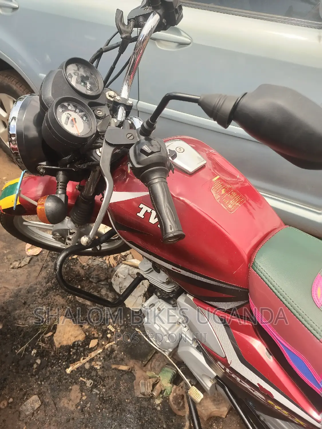 TVS HLX 125 2023 Red
