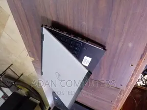 Laptop Dell Latitude E3350 4GB Intel Core i7 HDD 500GB