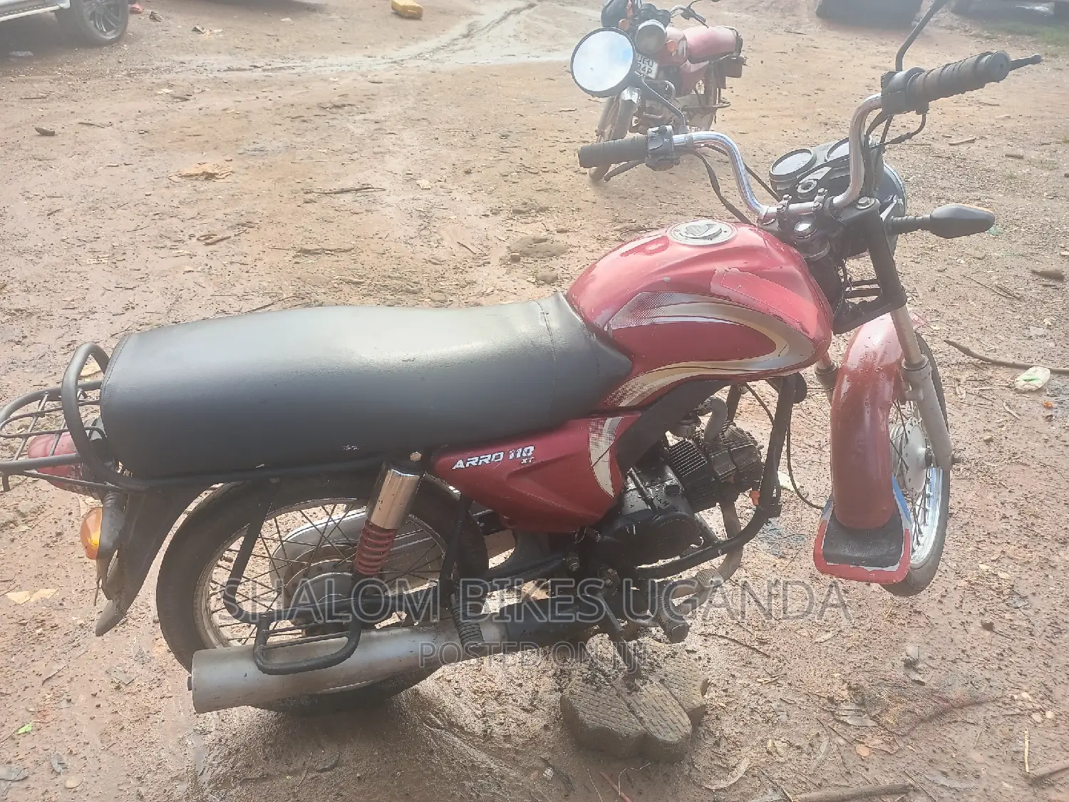 Mahindra Centuro 2018 Red