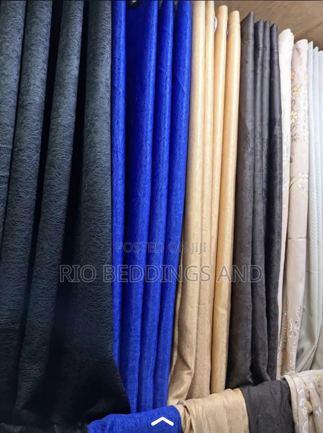 Plain Curtain With Two Pieces