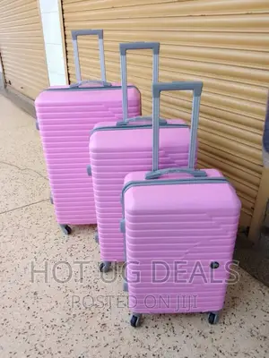 4-Wheeler Spinner Plastic Travel Suitcase Bag -Pinkk.