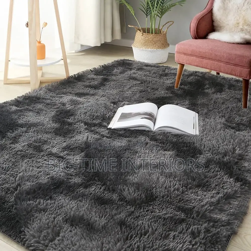 Patched Black and Gray Fluffy Center Carpet 1.5*2meters