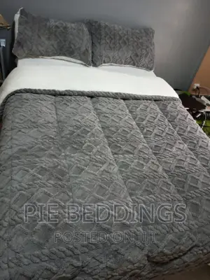 Soft Woolen Bedcovers