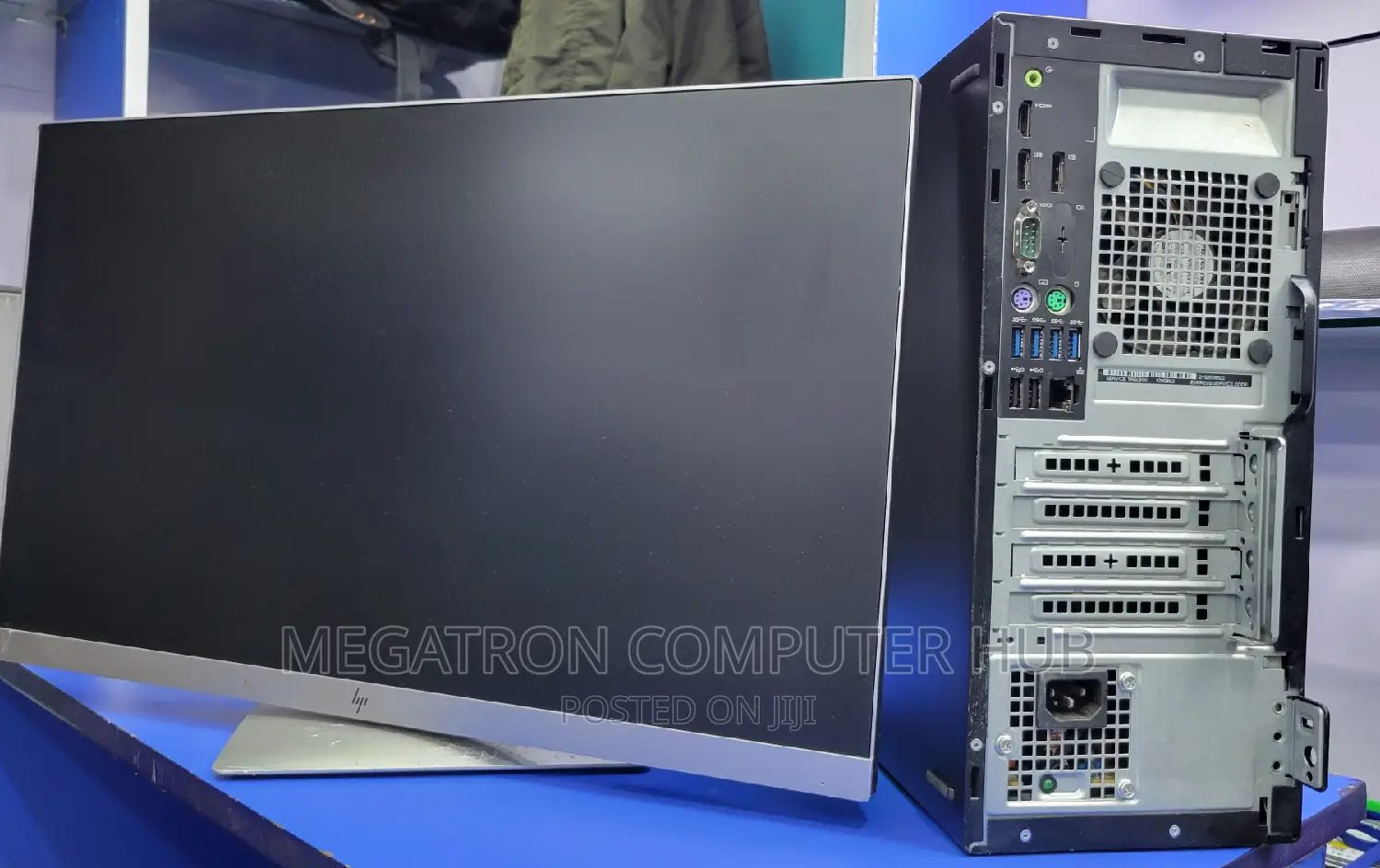 New Desktop Computer Dell OptiPlex 7050 8GB Intel Core I7 HDD 1T