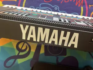 Yamaha Piano Mini Keyboard PSS 470