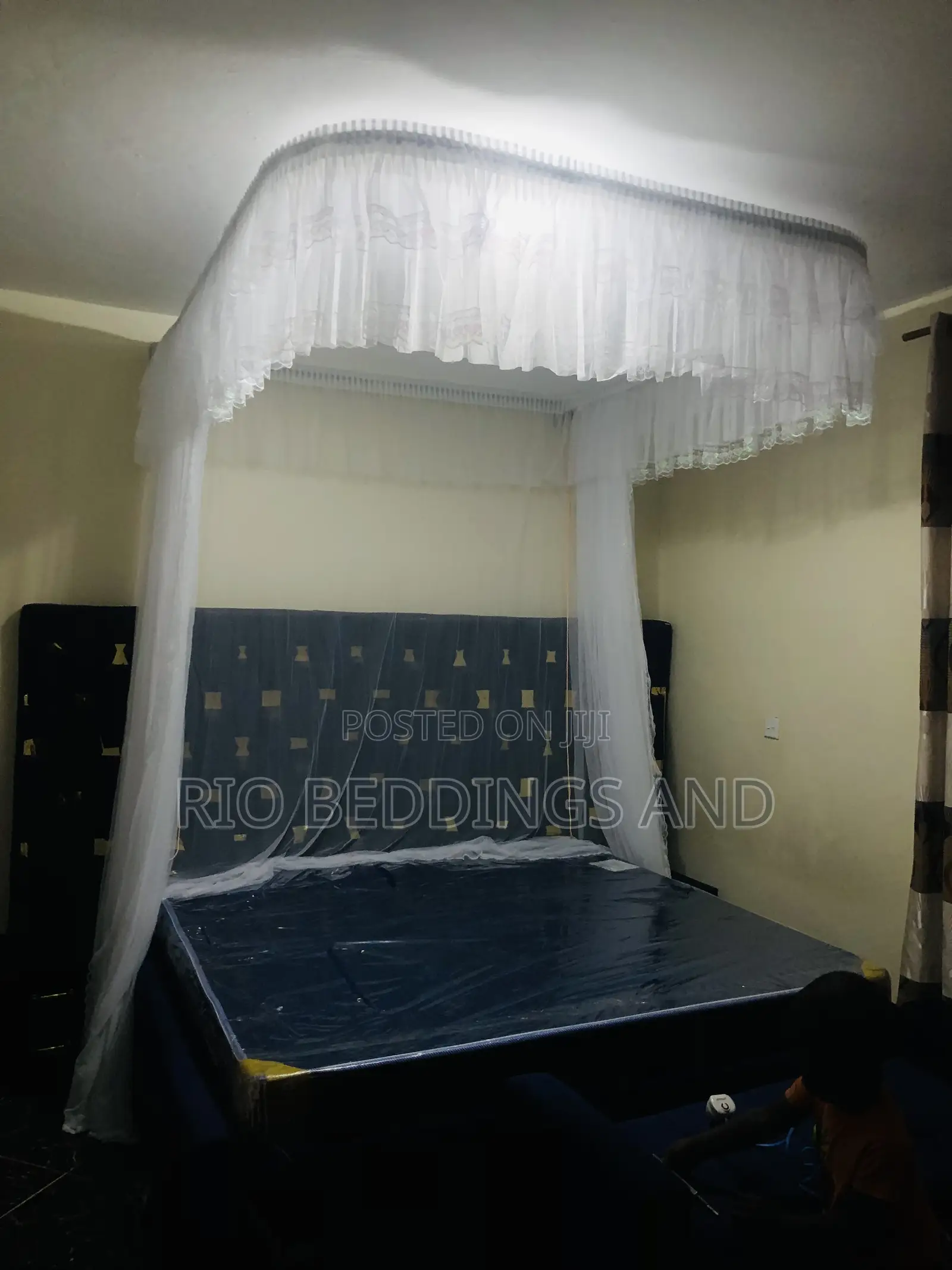 Wall Mount Mosquito Net King Size