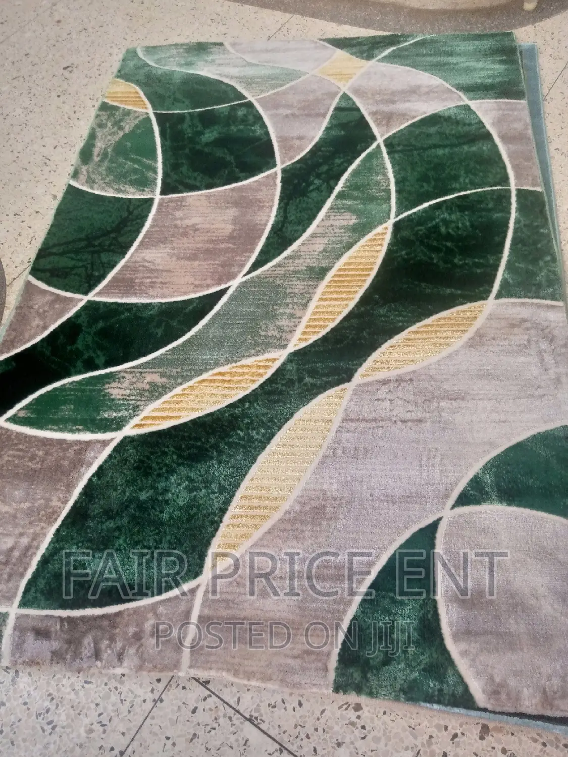 Original Centre Rug Carpets.Large.1.8x 2.2metres(Blue)