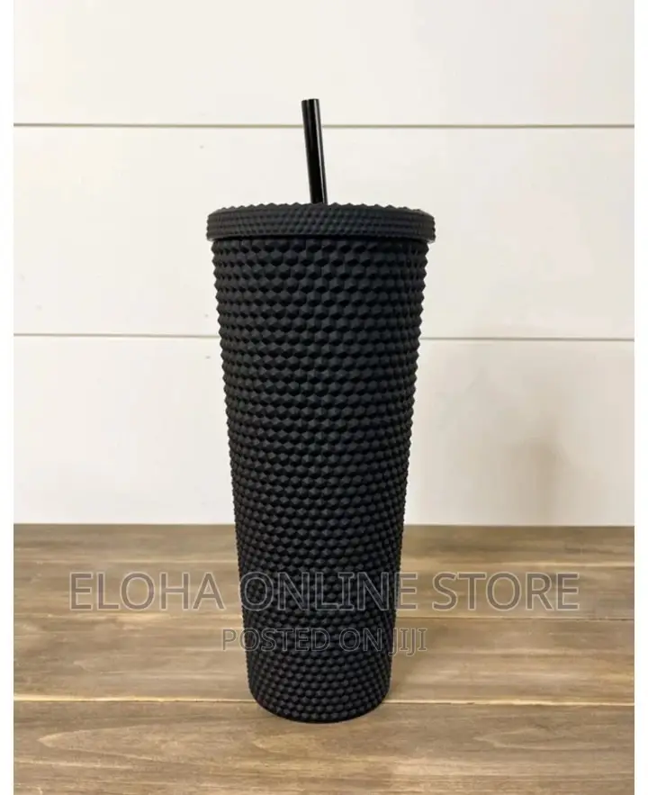 Drinking Cups With Straws