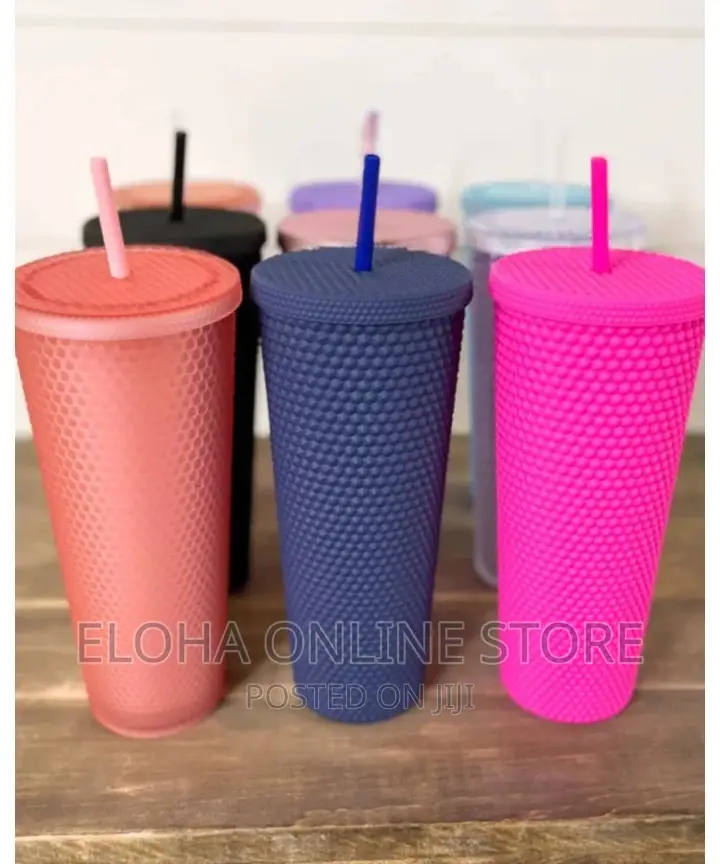 Drinking Cups With Straws