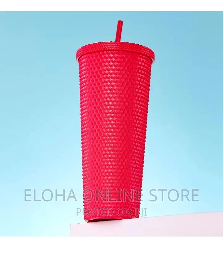 Drinking Cups With Straws