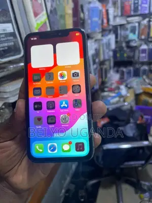 Apple iPhone 11 64 GB Black