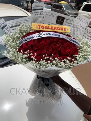 Flower Boquets and Customized Balloons