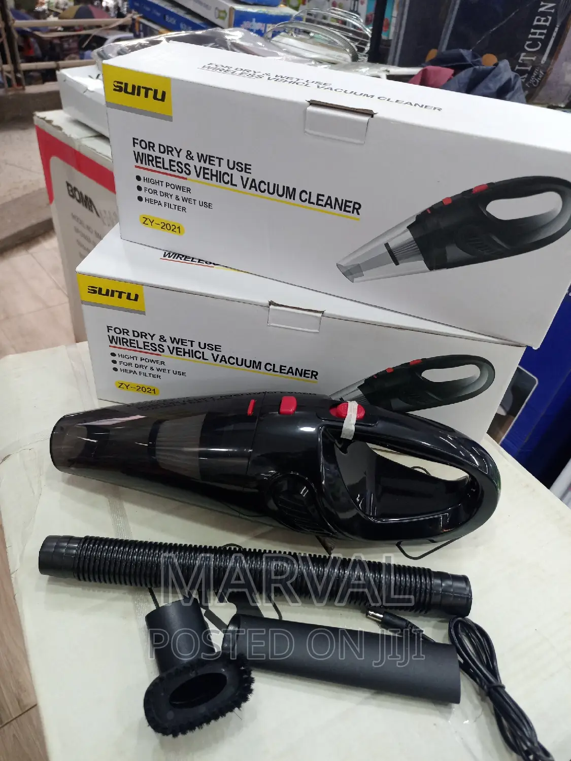 Dry and Wet Wireless Handhold Vacuum Cleaner