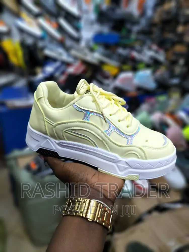 Unisex Fashion Sneakers 5
