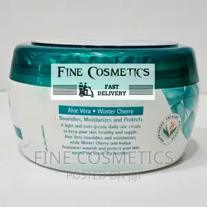 Himalaya Aloe Vera Winter Cherry Nourishing Skin Cream