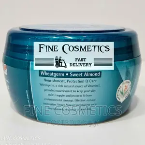 Himalaya Intensive Moisturizering Cream With Vitamin E .250g