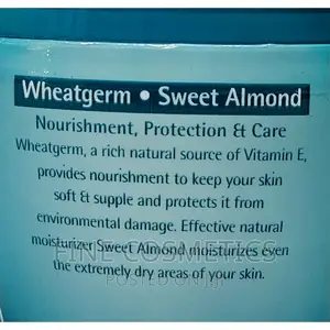 Himalaya Intensive Moisturizering Cream With Vitamin E .250g