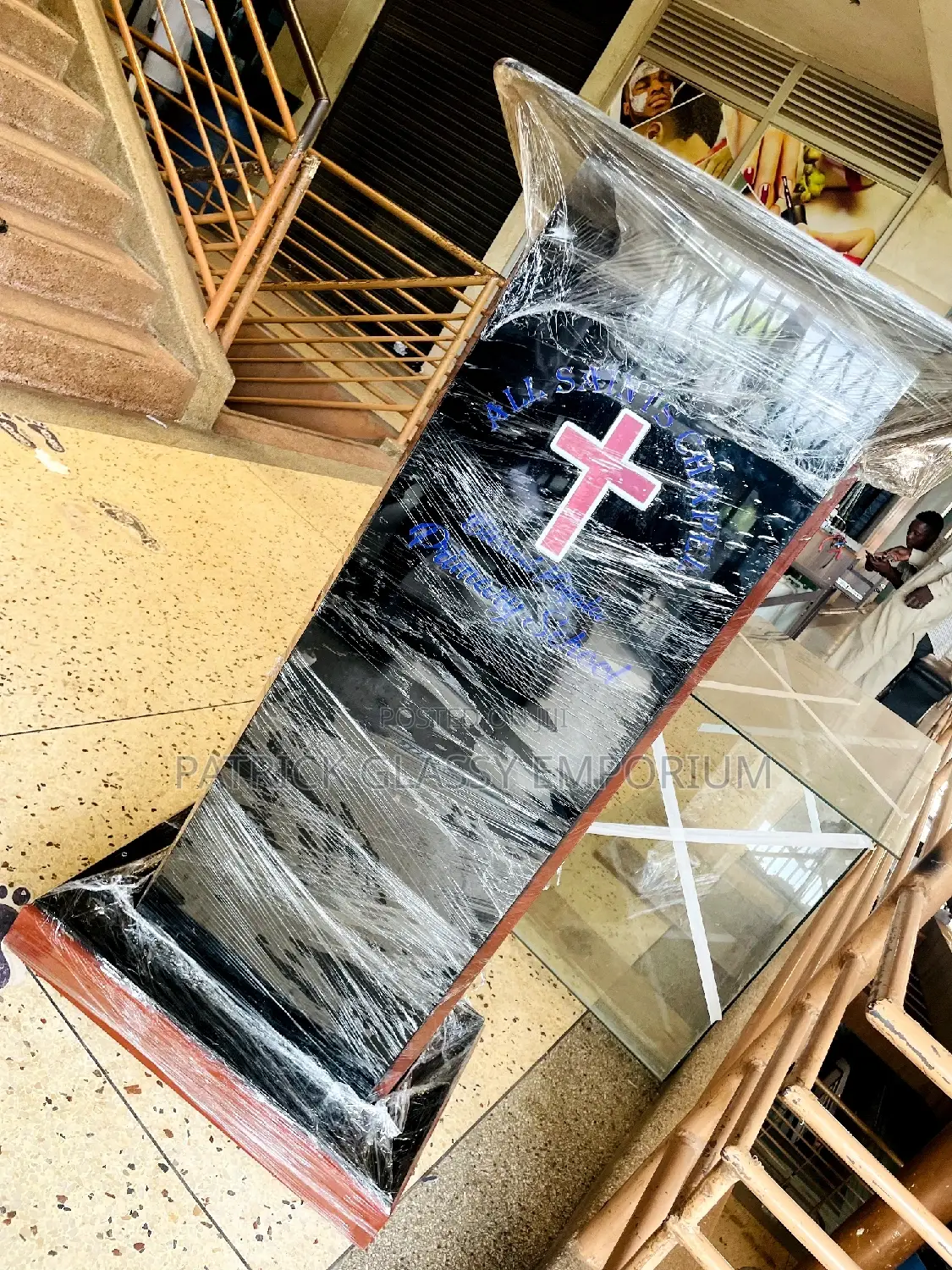 Glass Pulpit
