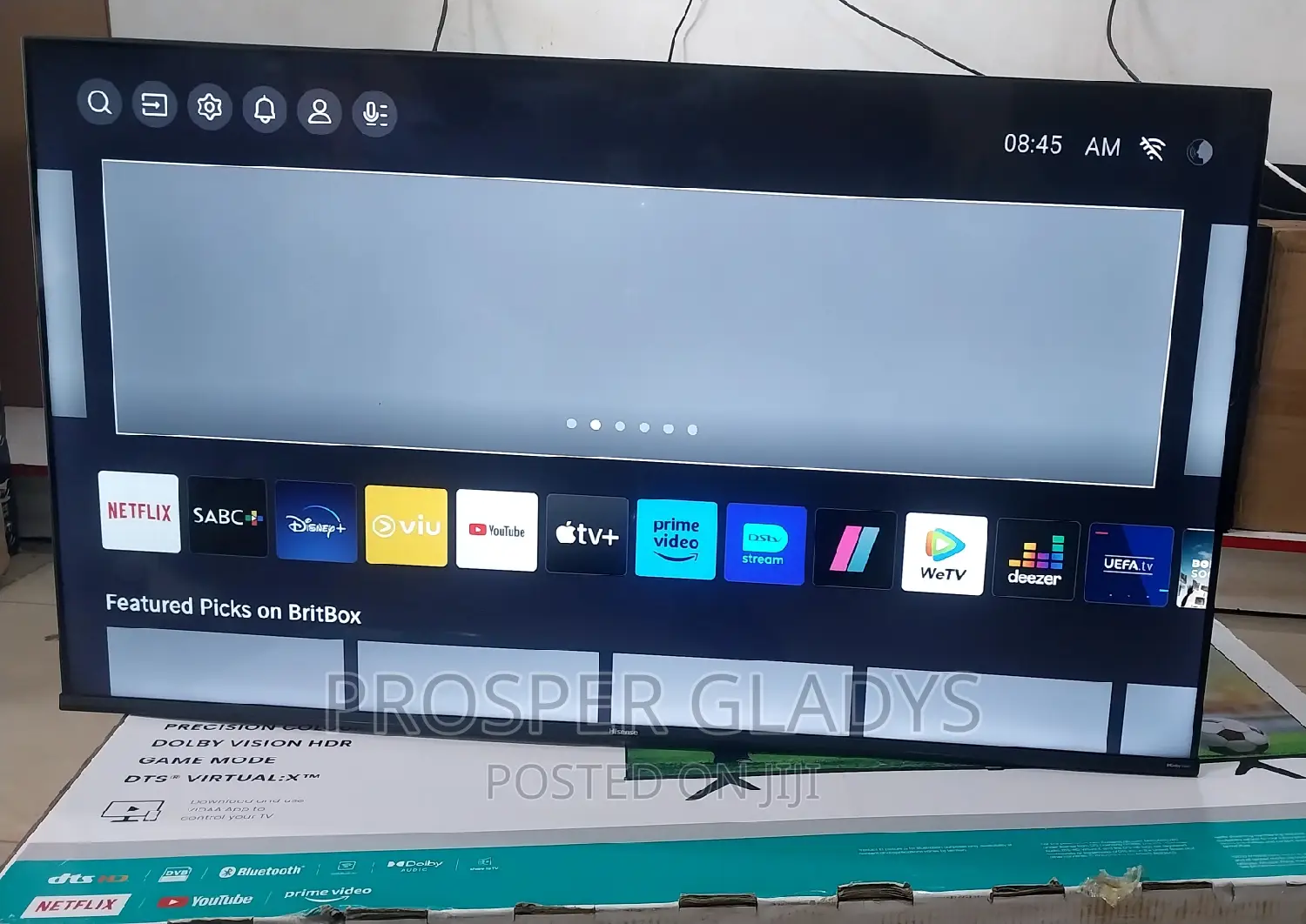 Hisense 50 Smart Uhd Flat Screen Flameless.