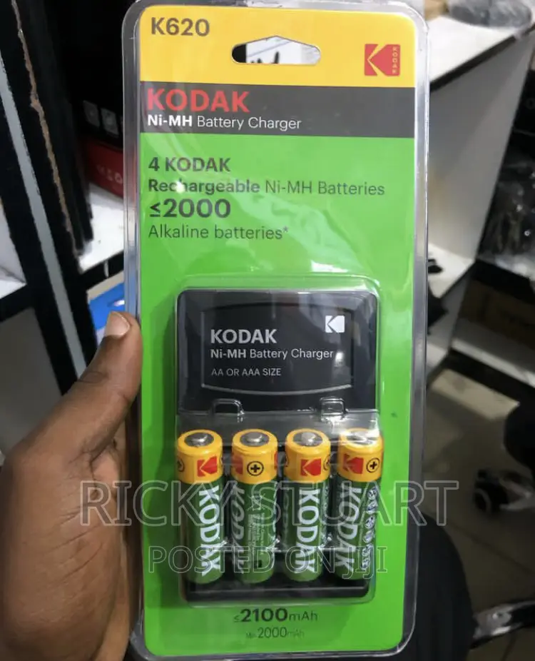 Kodak 4(AA) Reachable Battery and Charger 2100mah
