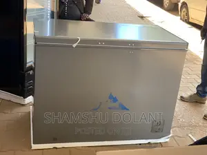 Hisense Freezer 400ltrs
