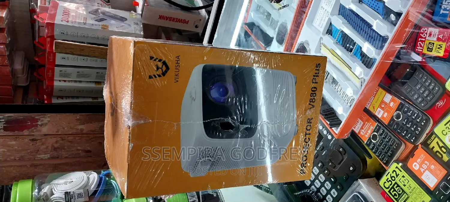 Android V880plus Projector With Wifi and Blue Tooth