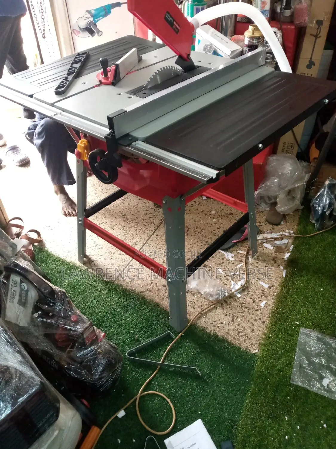 Table Saw Machine