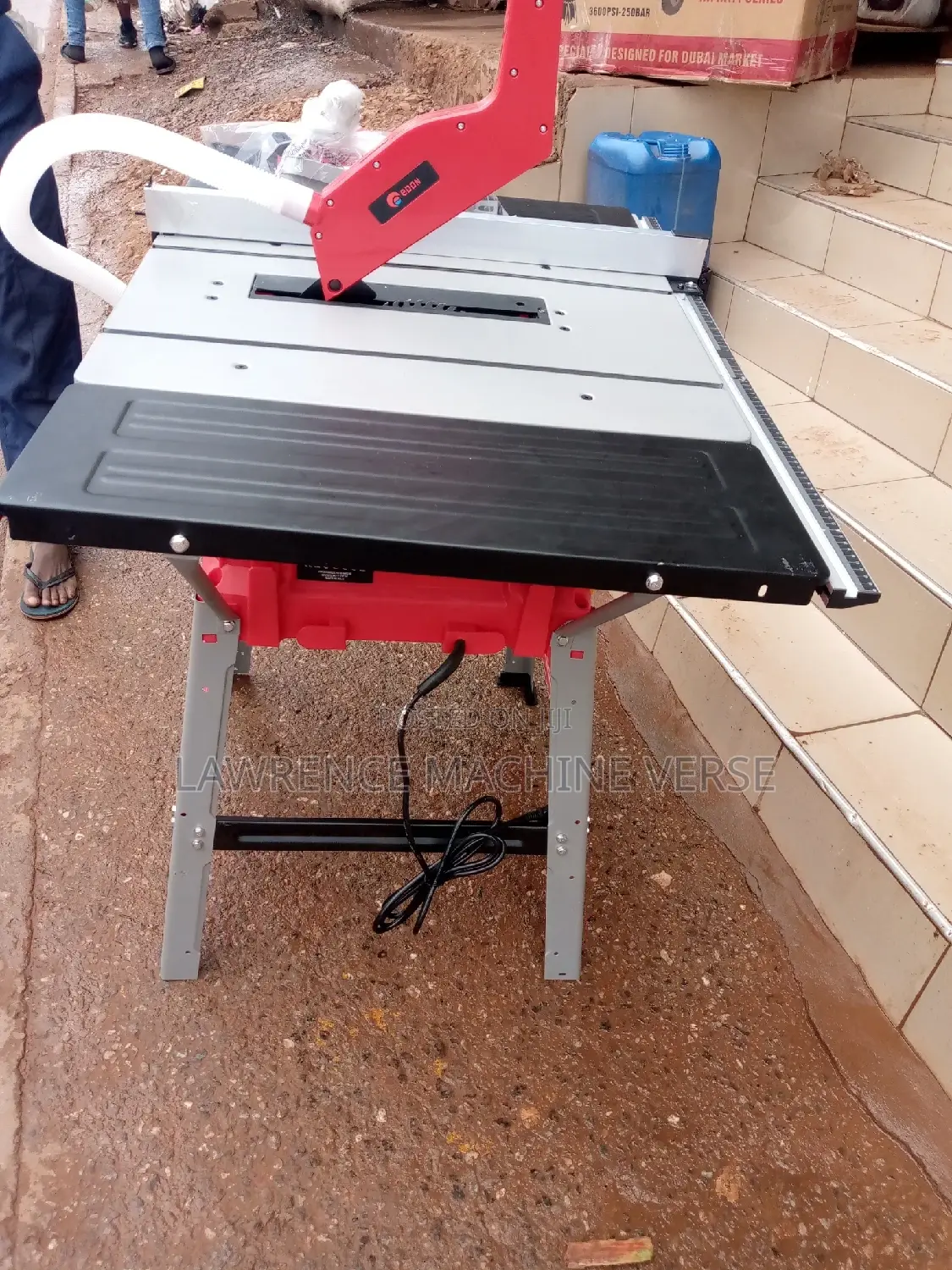 Table Saw Machine