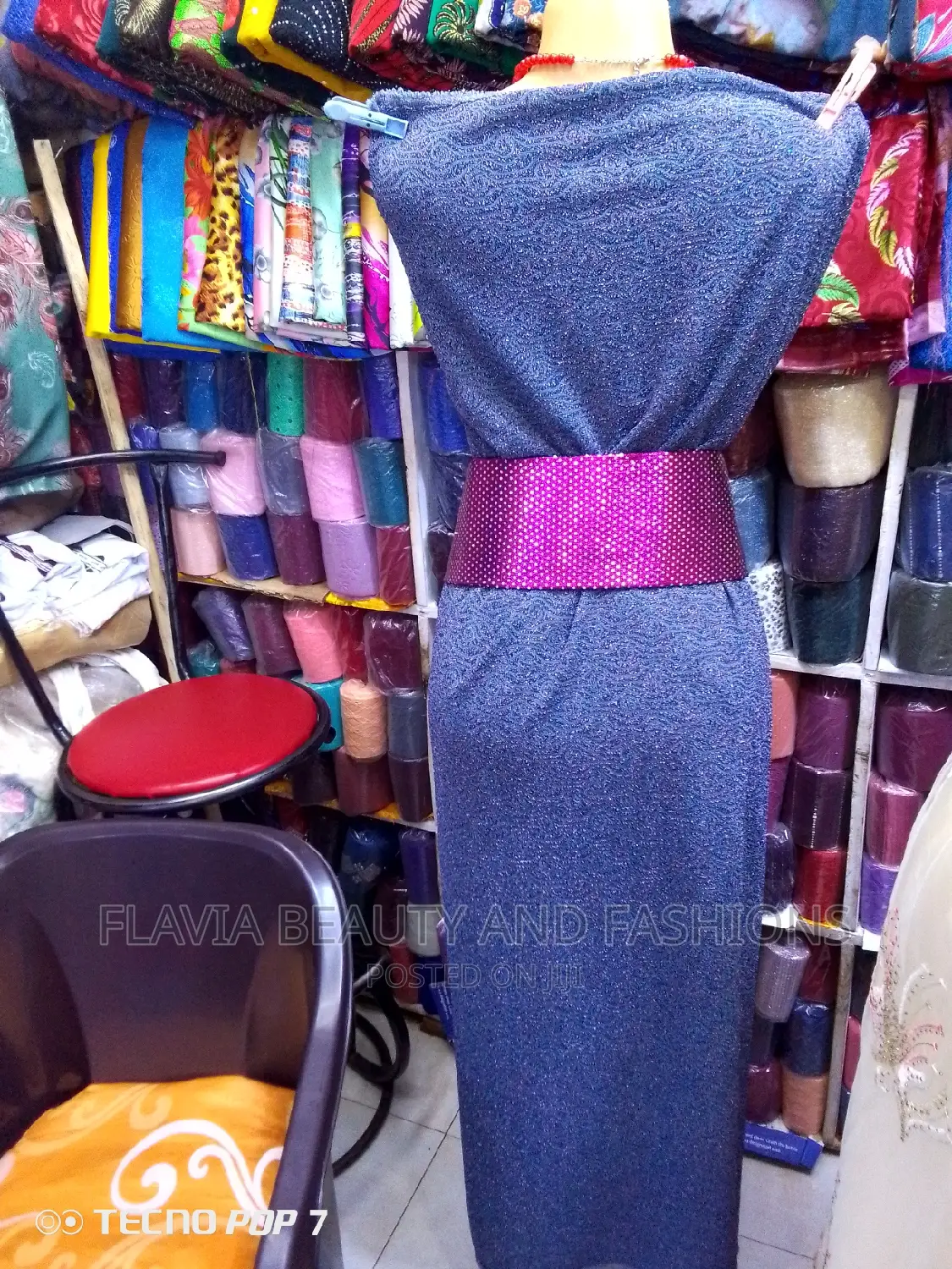 Gomesi Material