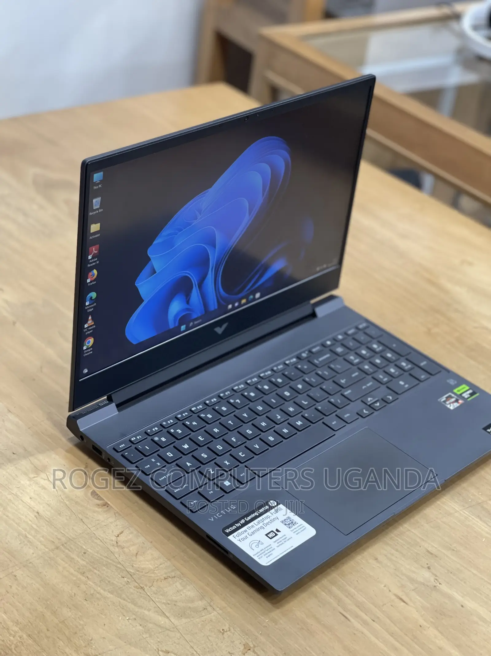 New Laptop HP Victus 16 8GB AMD Ryzen 5 SSD 512GB