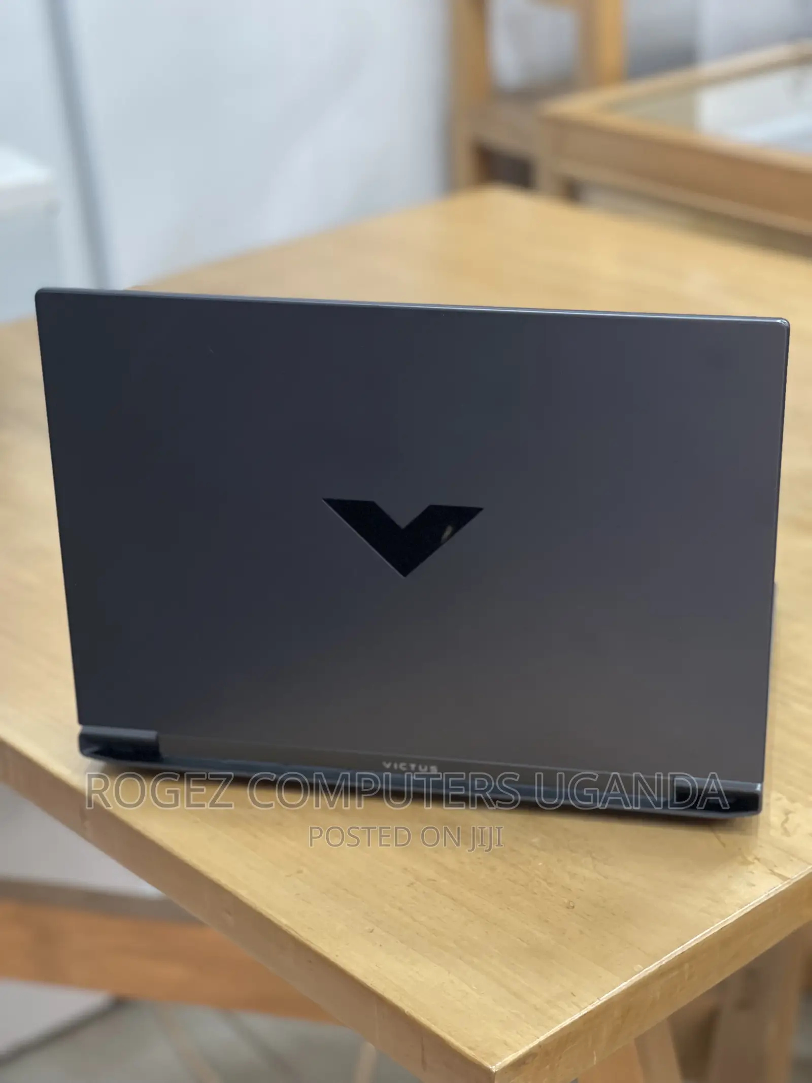 New Laptop HP Victus 16 8GB AMD Ryzen 5 SSD 512GB