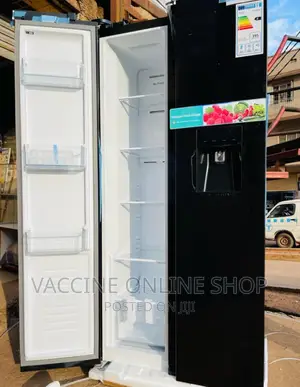 PIXEL Fridge Side by Side 560L / 560L With Water Dispenser C