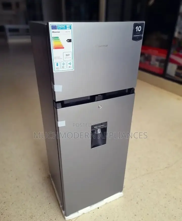 Hisense 270L Double Door Fridge With Water Dispenser