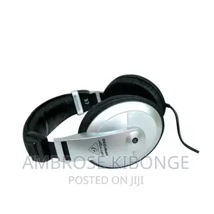 Solid Bass Response Behringer HPM1000 Studio Rec Headphones.
