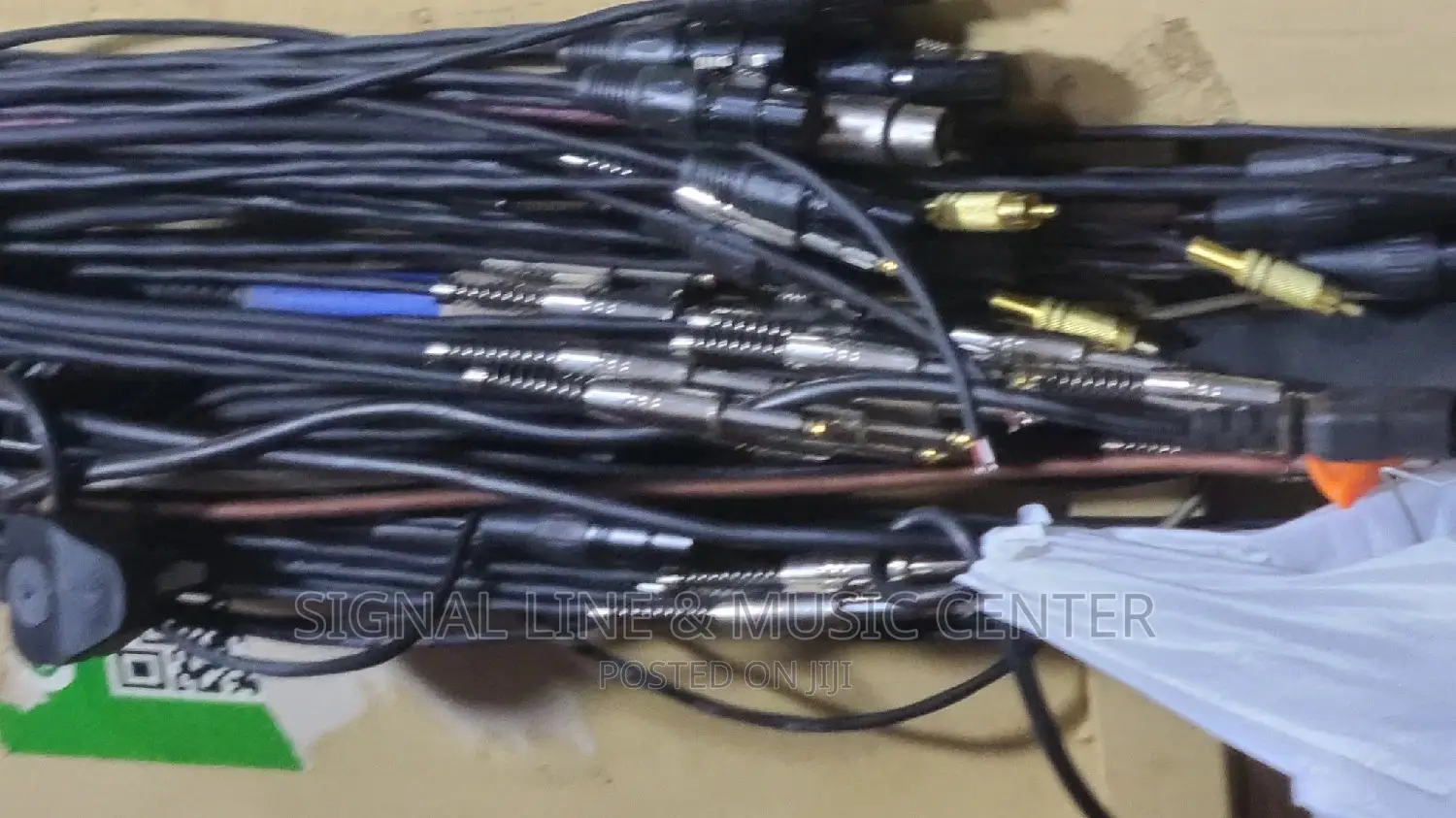 Signal Cables Male to Female XLR ,Jack to Jack Pines 1meter