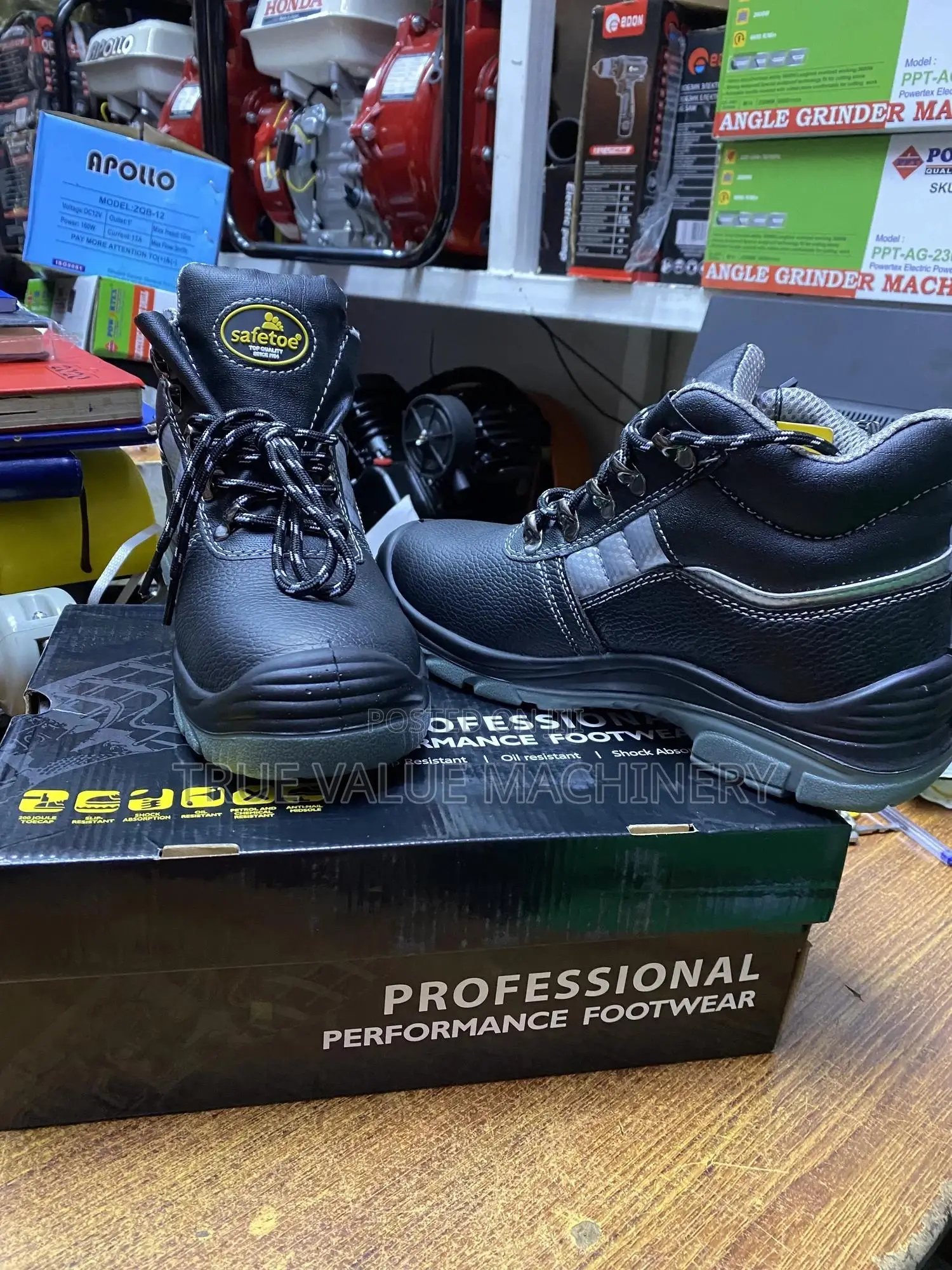 Safty Shoe / Safe Toe Brand