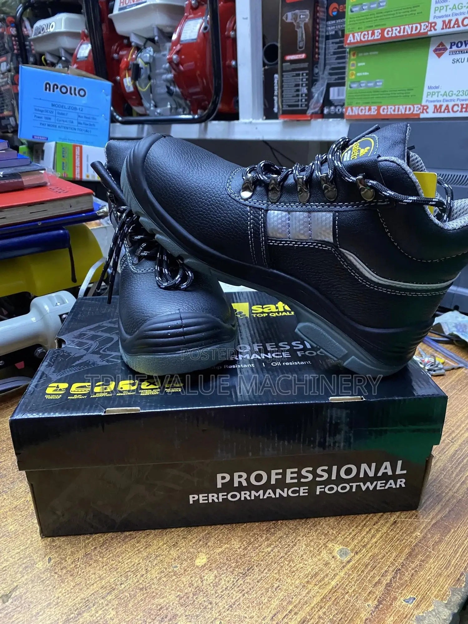 Safty Shoe / Safe Toe Brand